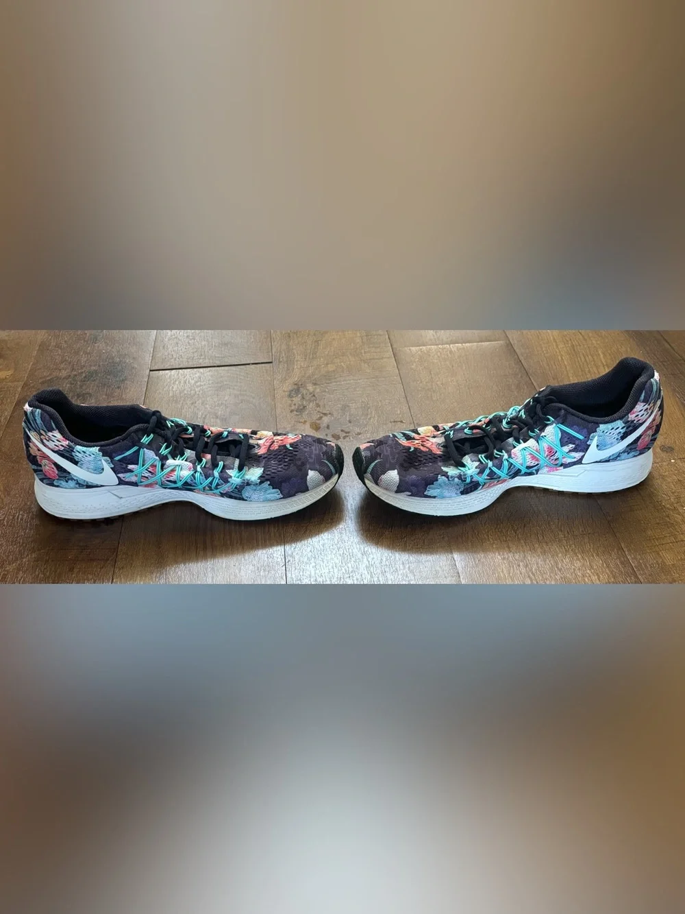 Nike Zoom Pegasus 32 “photosynthesis”men’s run athletic shoes Sz 10.5 or 10 1/2